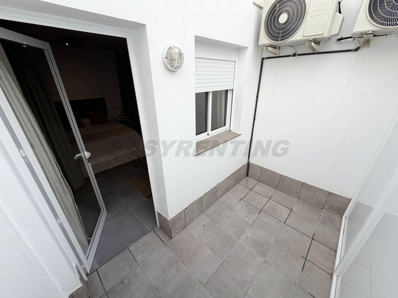 Flat for Rent in La Línea de la Concepción