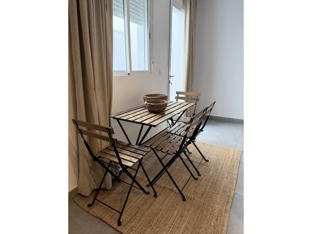 Flat for Rent in La Línea de la Concepción