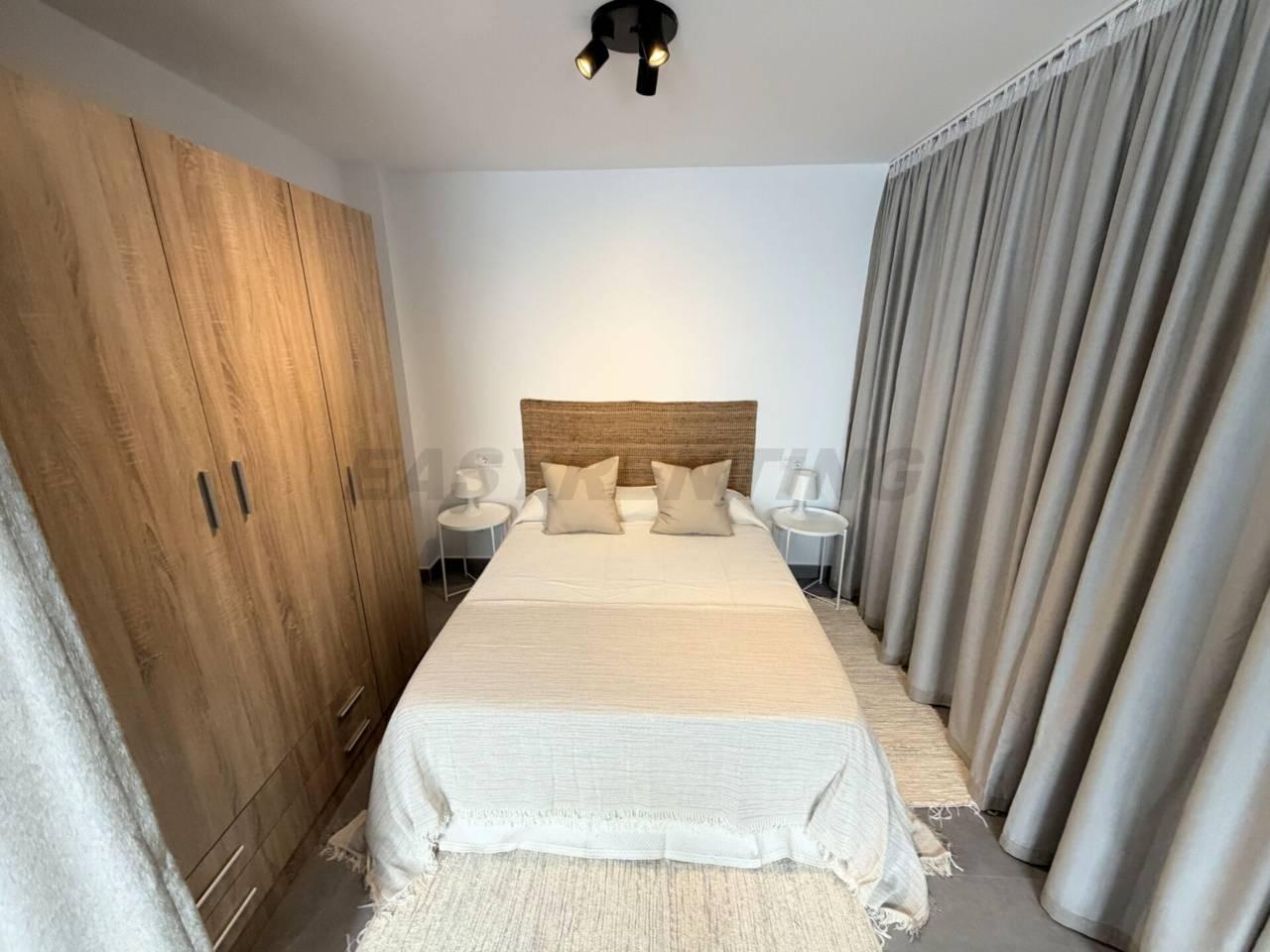 Flat for Rent in La Línea de la Concepción