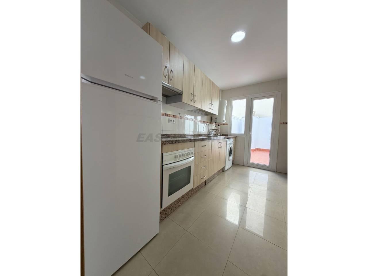 Flat for Rent in La Línea de la Concepción