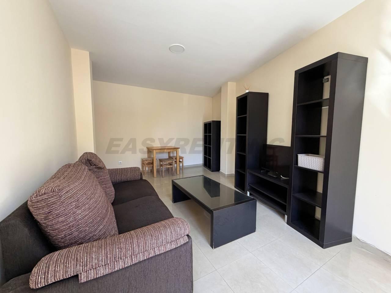 Flat for Rent in La Línea de la Concepción