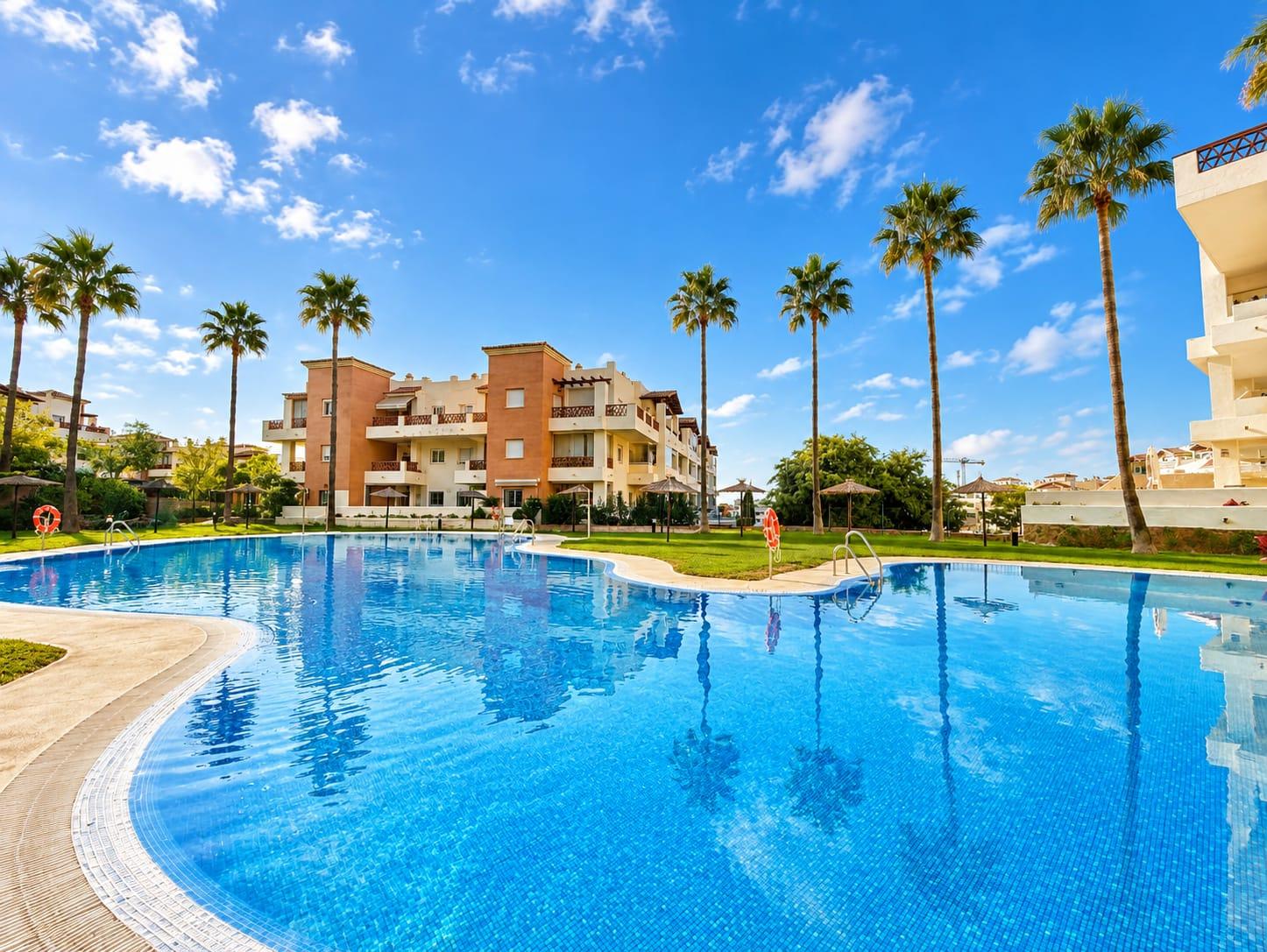 Flat for Rent in Benalmádena