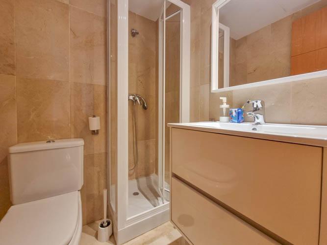 Flat for Rent in Benalmádena