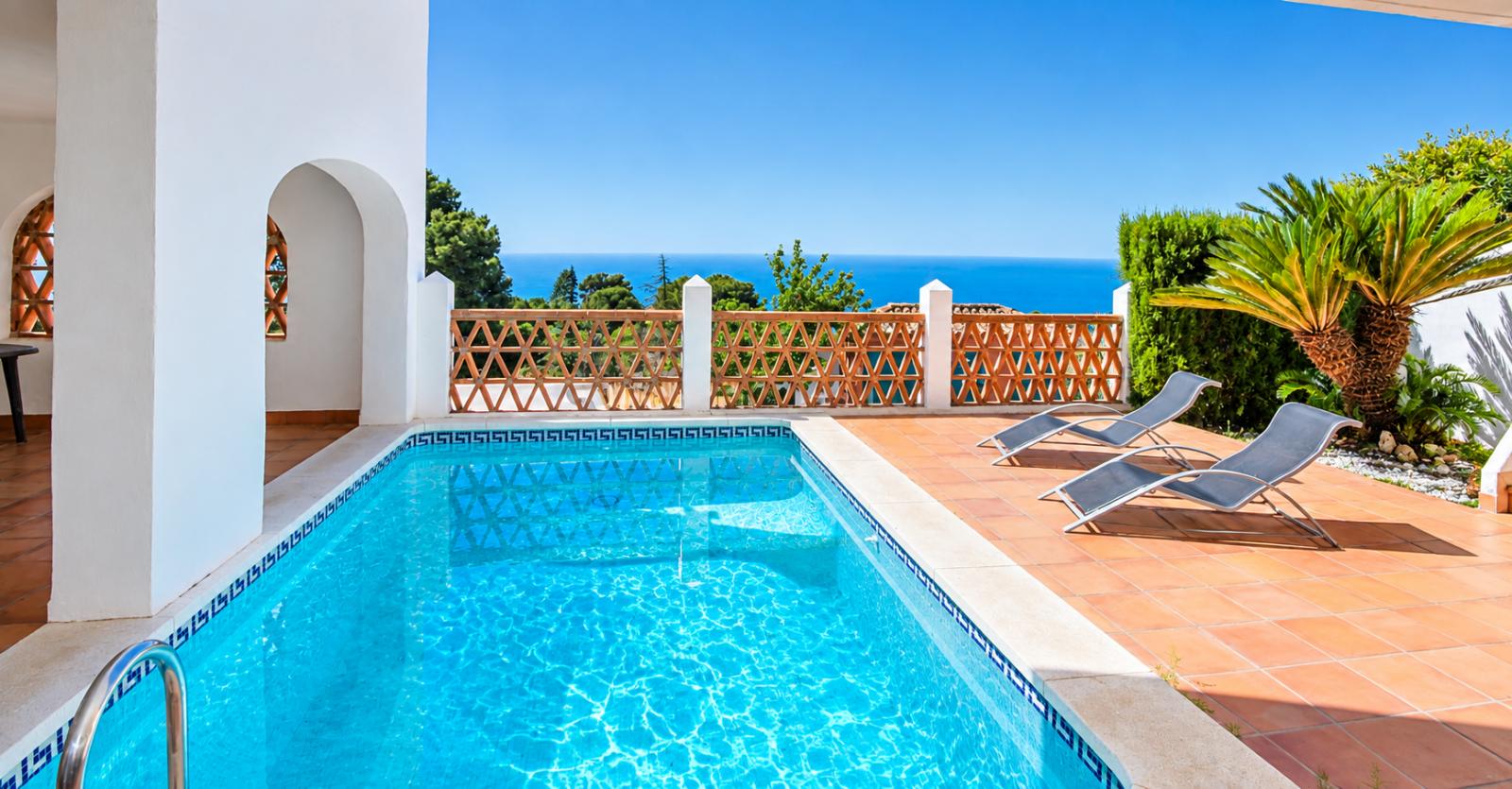 Semi-detached House for Rent in Benalmádena