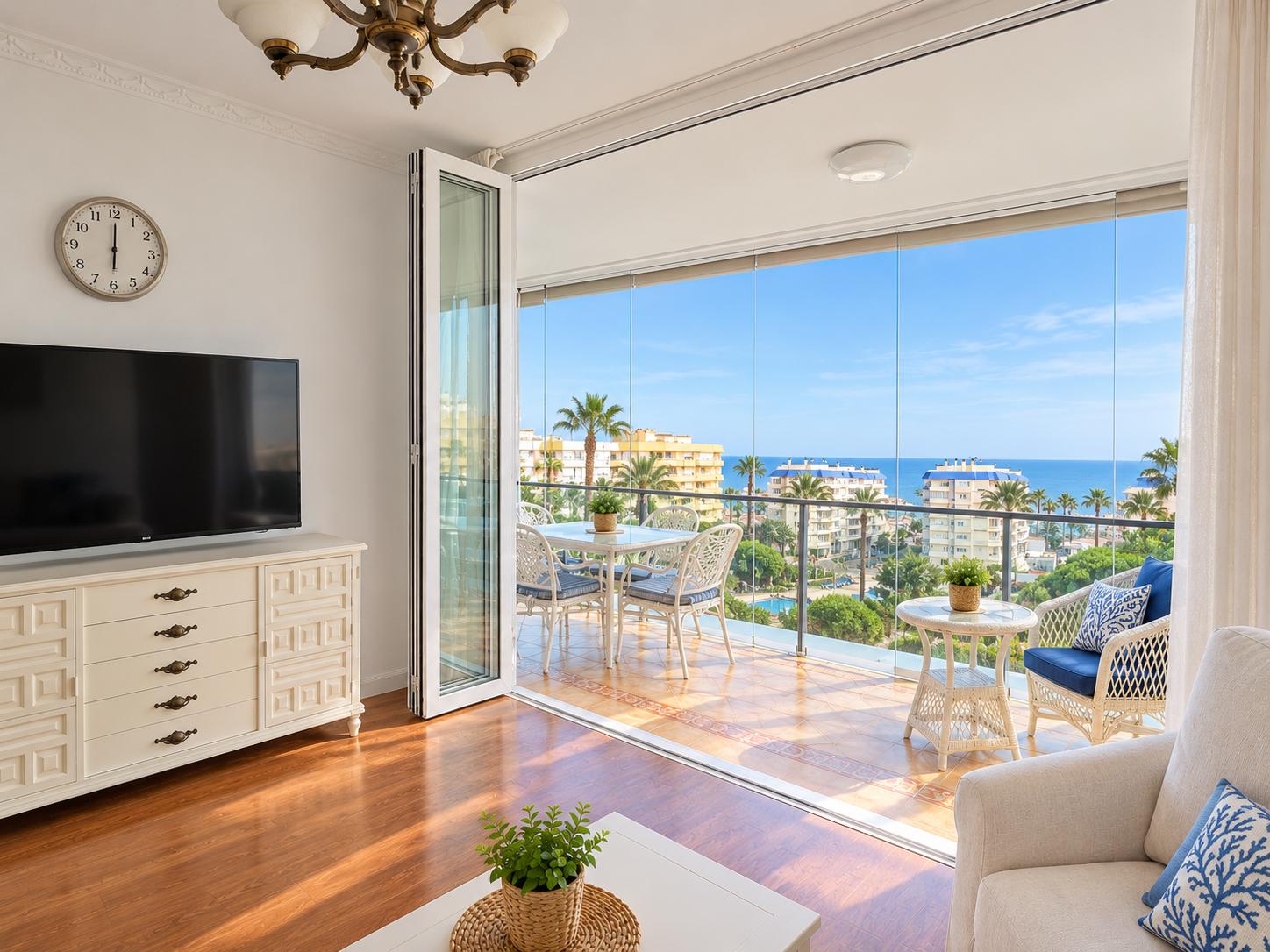 Flat for Rent in Benalmádena