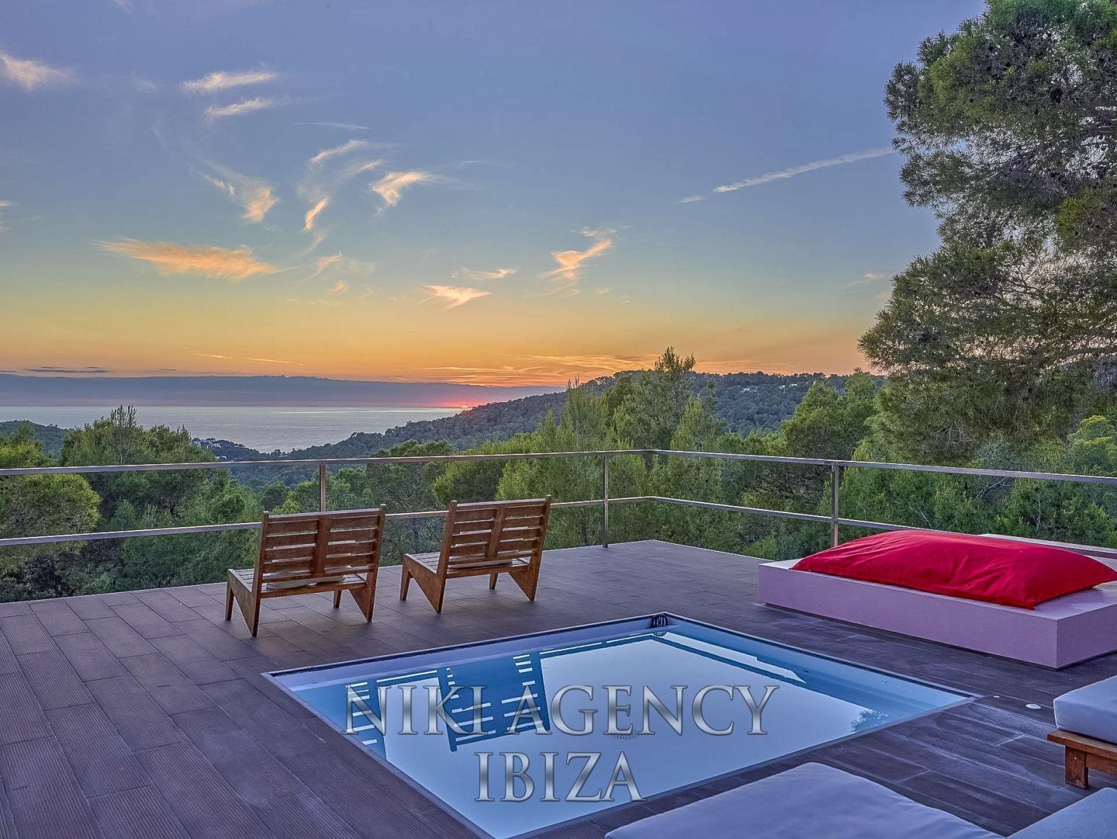 Chalet for Sale in Sant Josep de sa Talaia