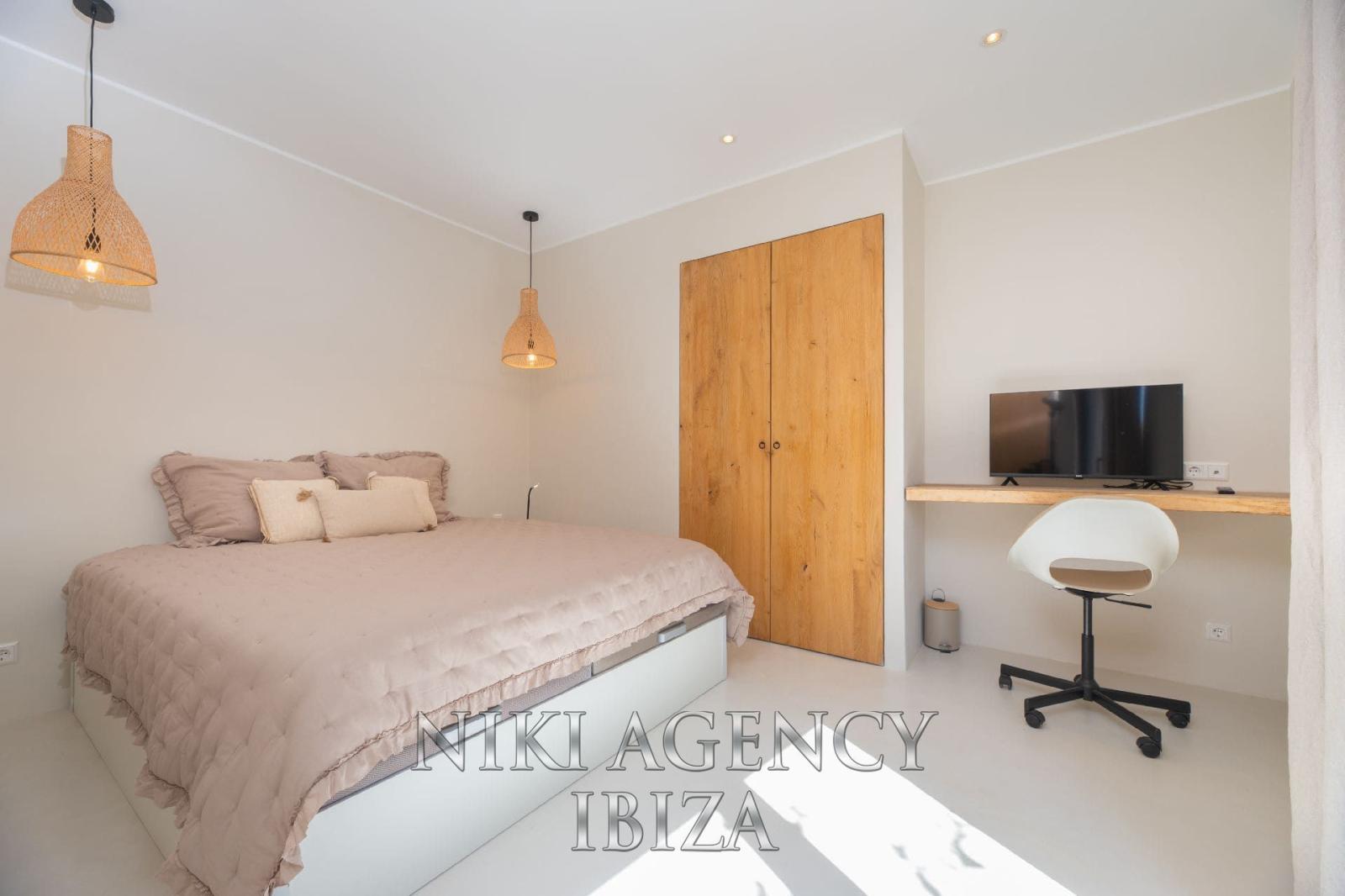 Chalet for Sale in Santa Eulalia del Río