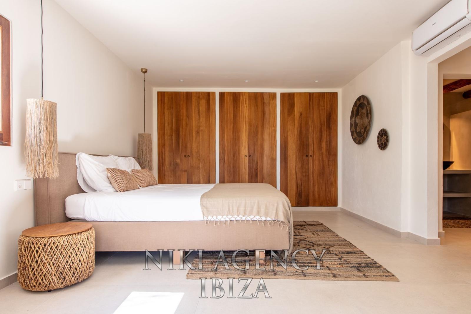 Chalet for Sale in Sant Josep de sa Talaia