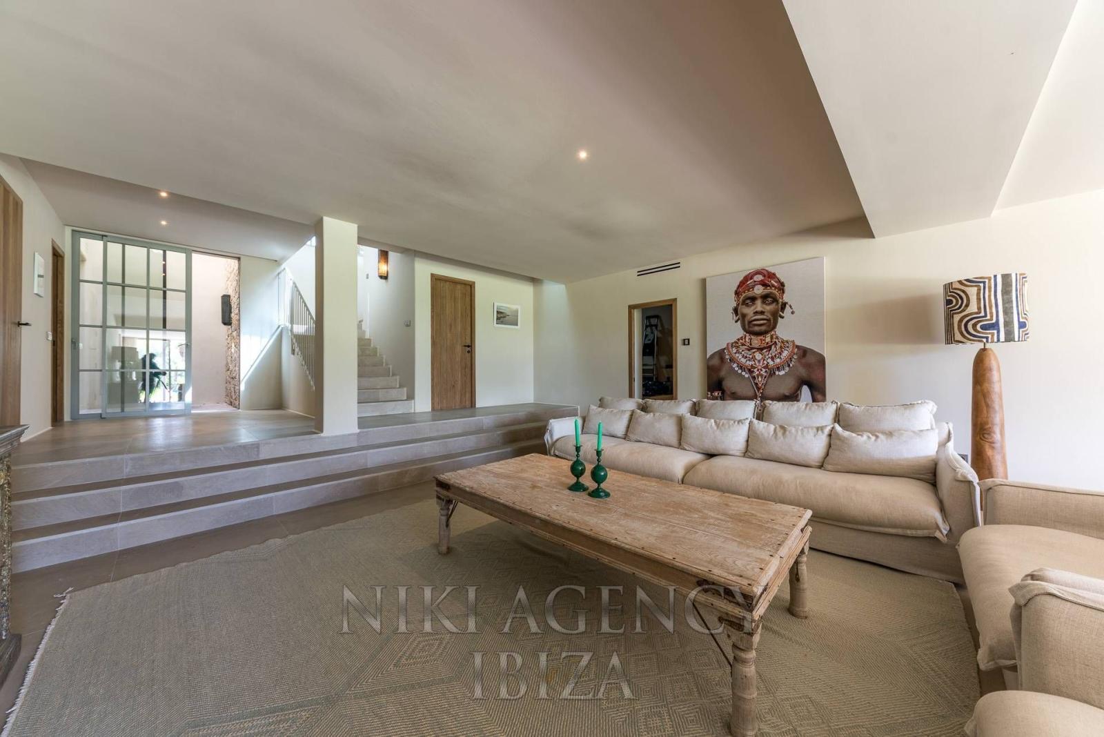 Chalet for Sale in Santa Eulalia del Río
