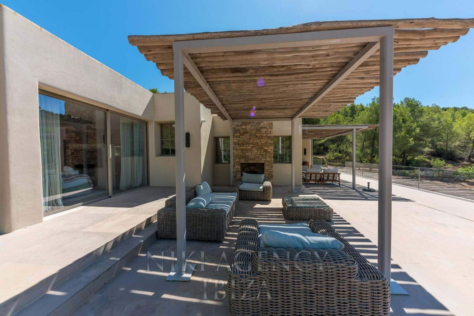 Chalet for Sale in Santa Eulalia del Río