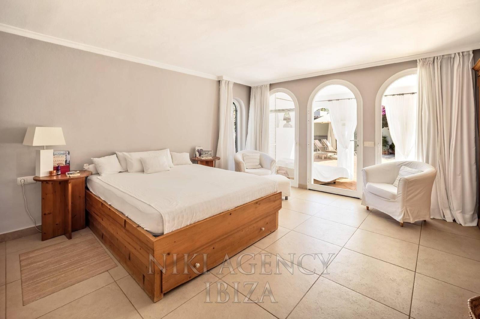 Chalet for Sale in Santa Eulalia del Río