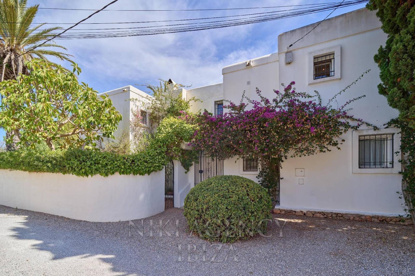 Chalet for Sale in Santa Eulalia del Río