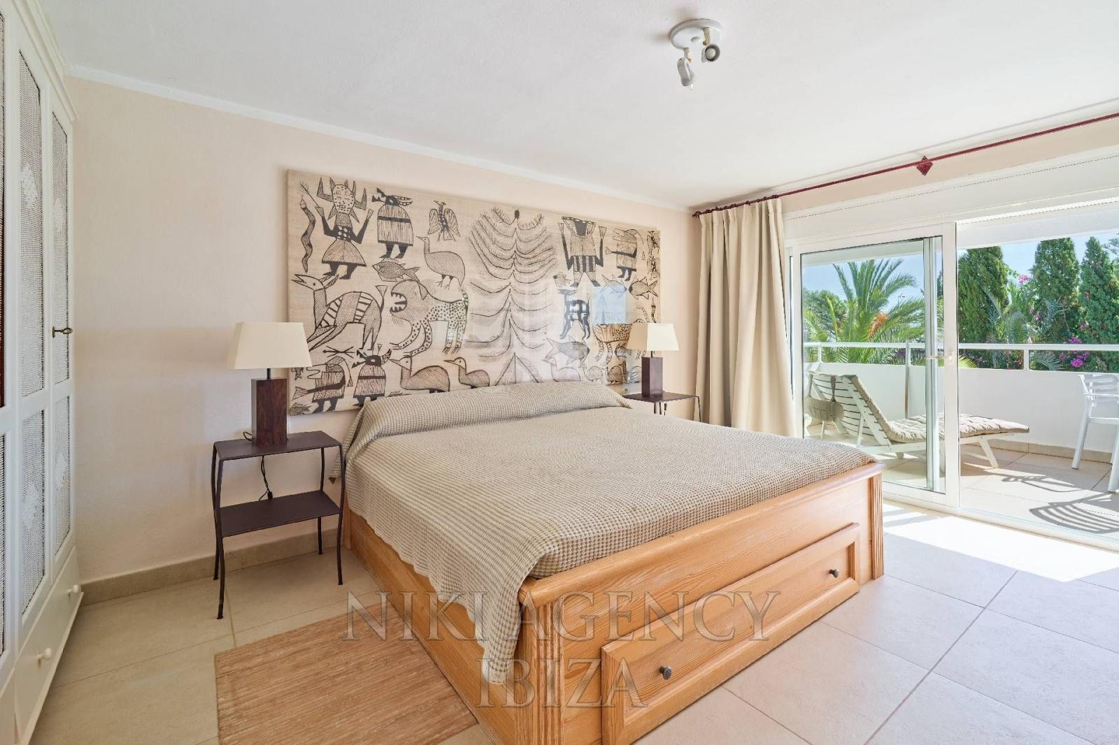 Chalet for Sale in Santa Eulalia del Río