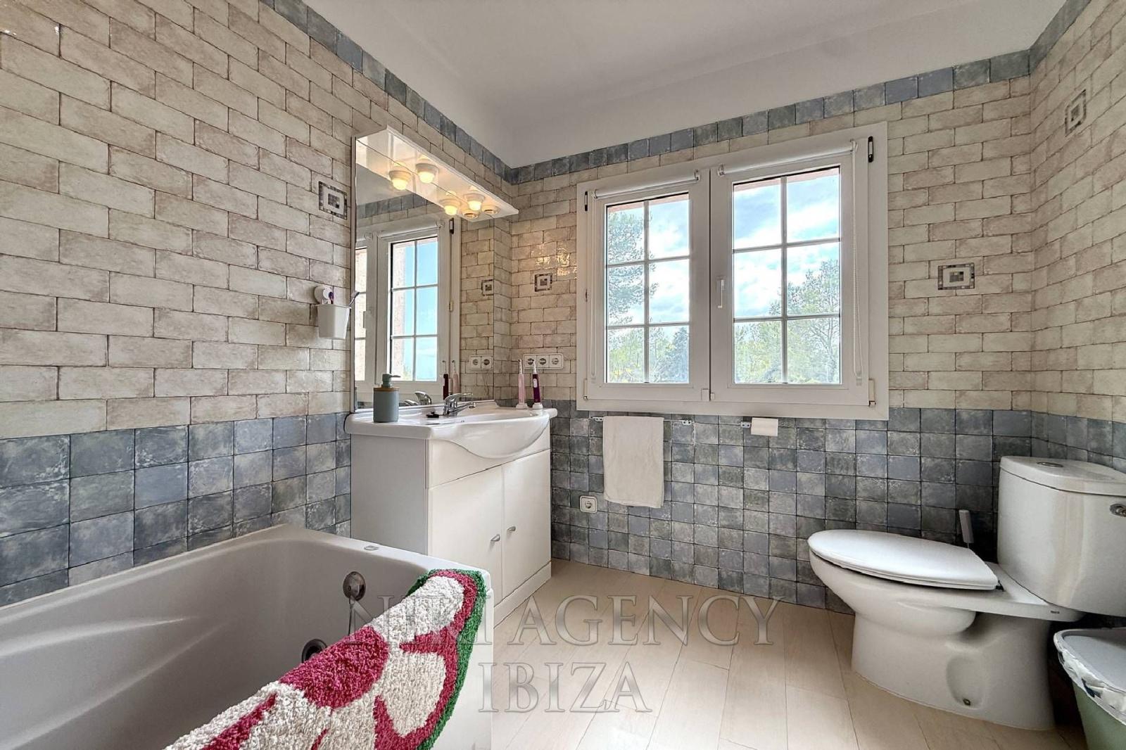 Chalet for Sale in Sant Josep de sa Talaia