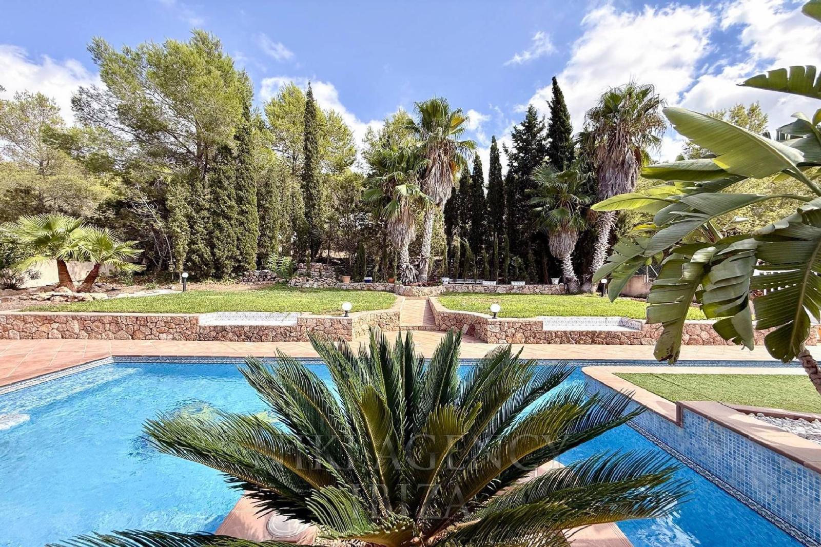 Chalet for Sale in Sant Josep de sa Talaia