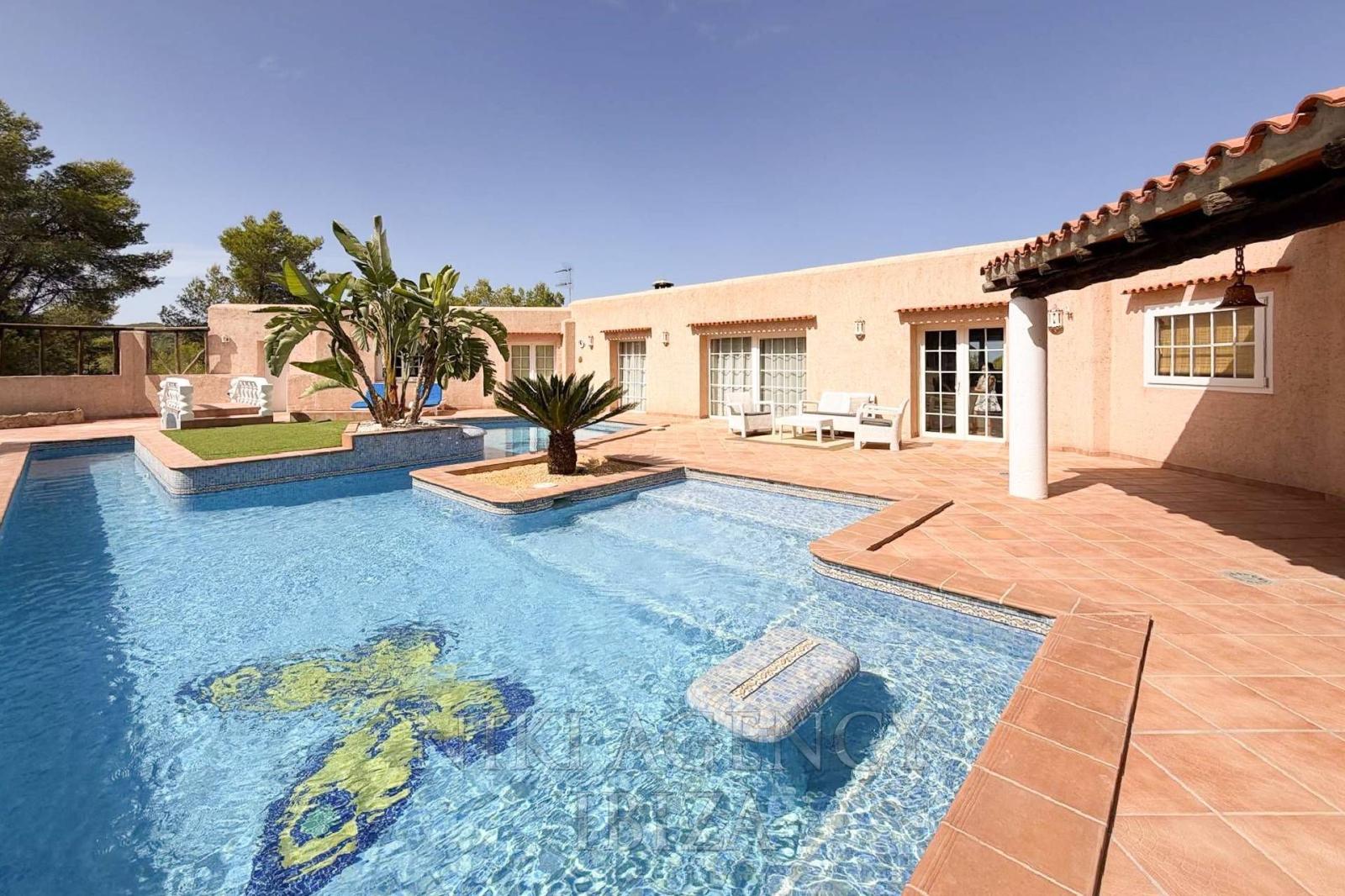 Chalet for Sale in Sant Josep de sa Talaia