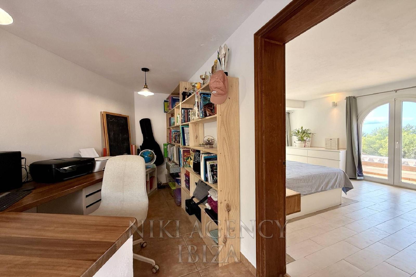 Chalet for Sale in Sant Josep de sa Talaia