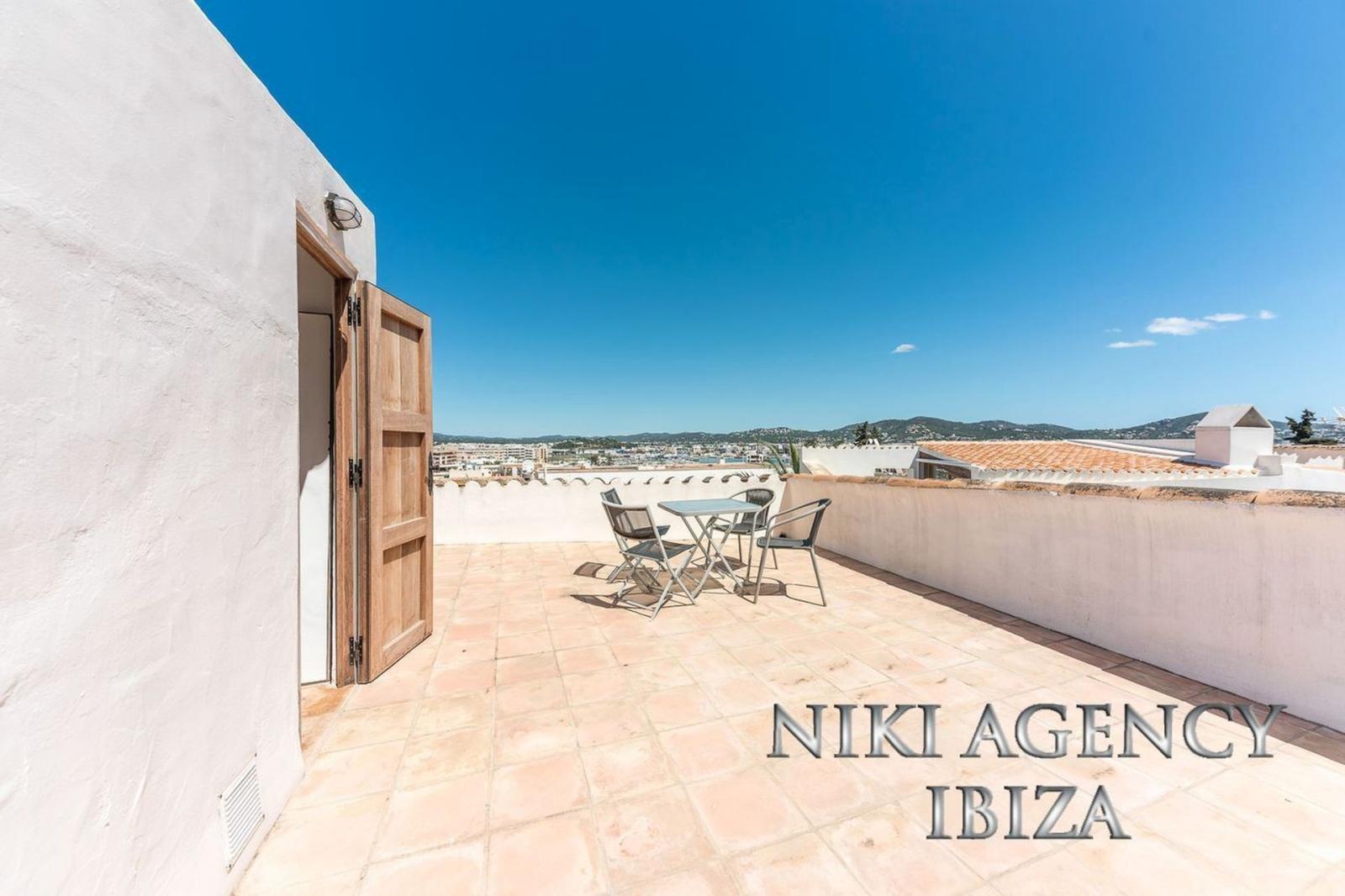Adosado en Venta en Ibiza