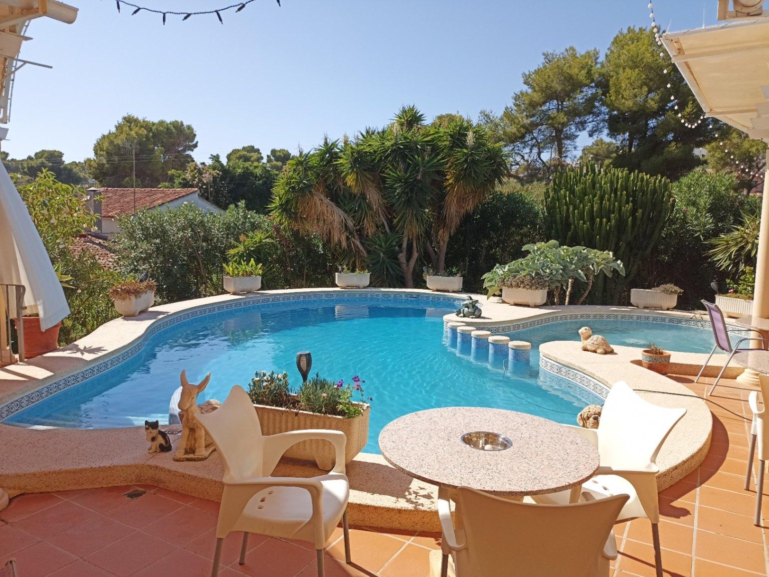 Premise for Sale in Moraira