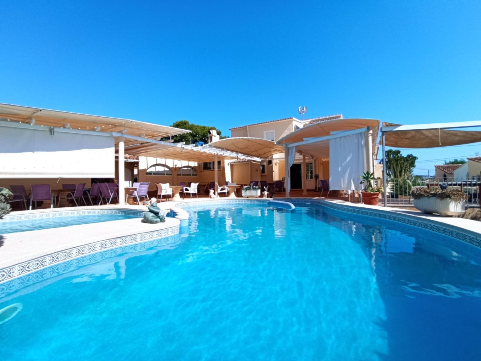 Premise for Sale in Moraira