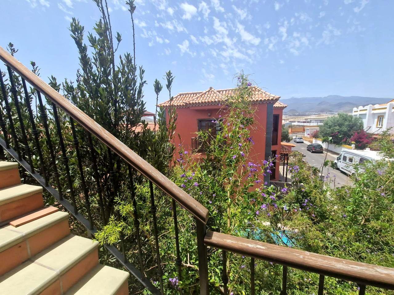 Villa for Sale in Arona