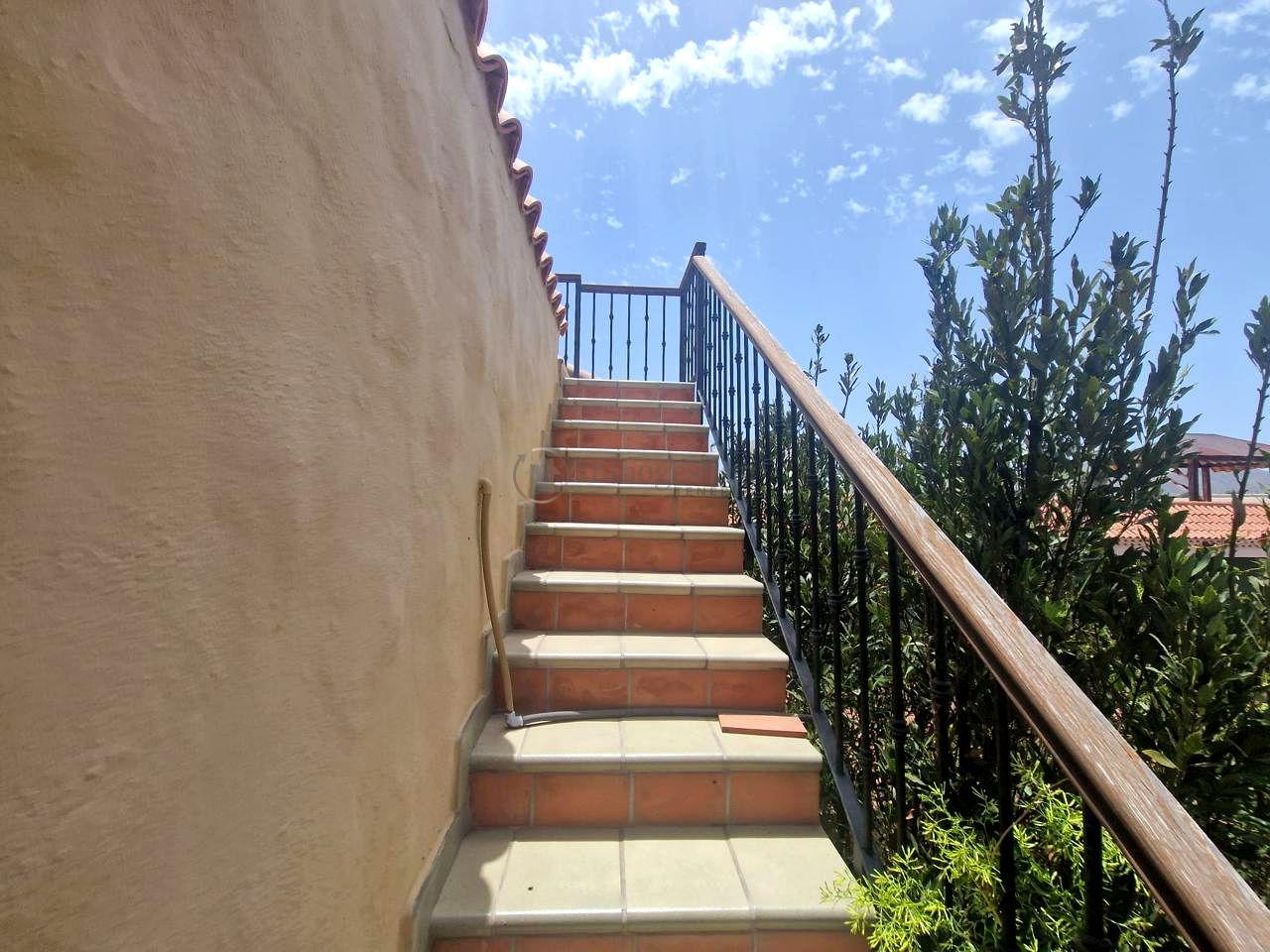 Villa for Sale in Arona