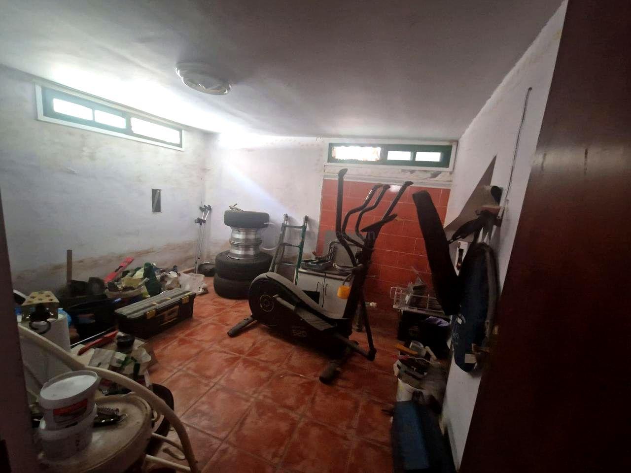 Villa for Sale in Arona