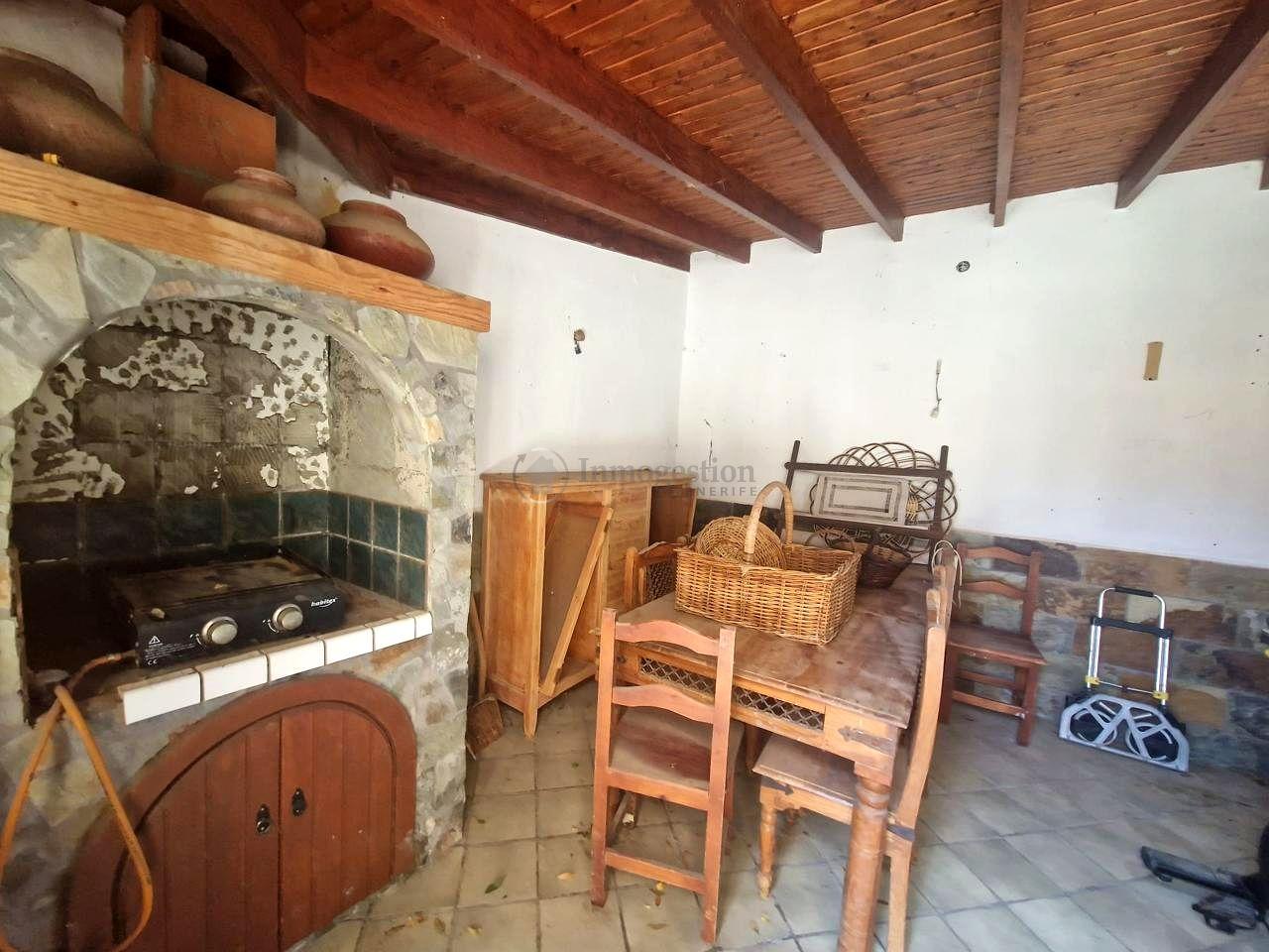Villa for Sale in Arona
