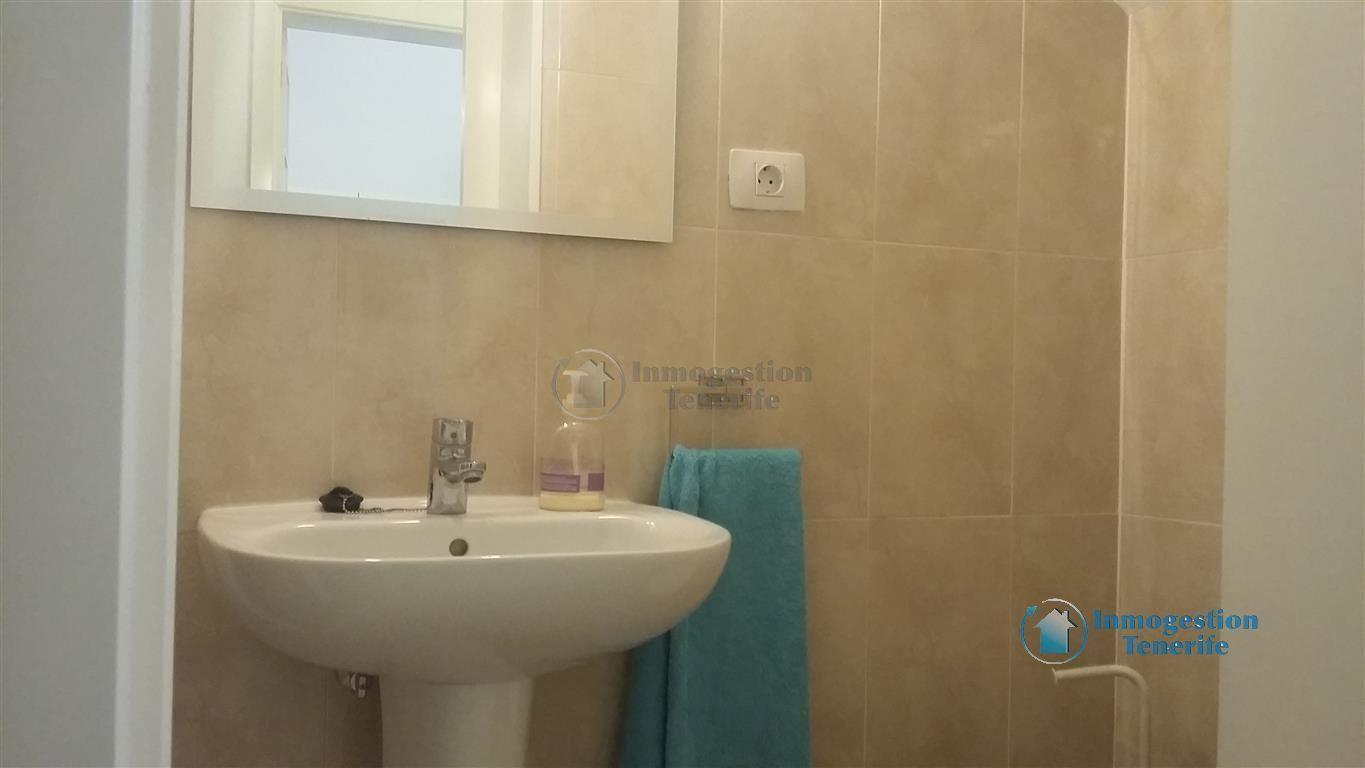 Flat for Rent in Arona