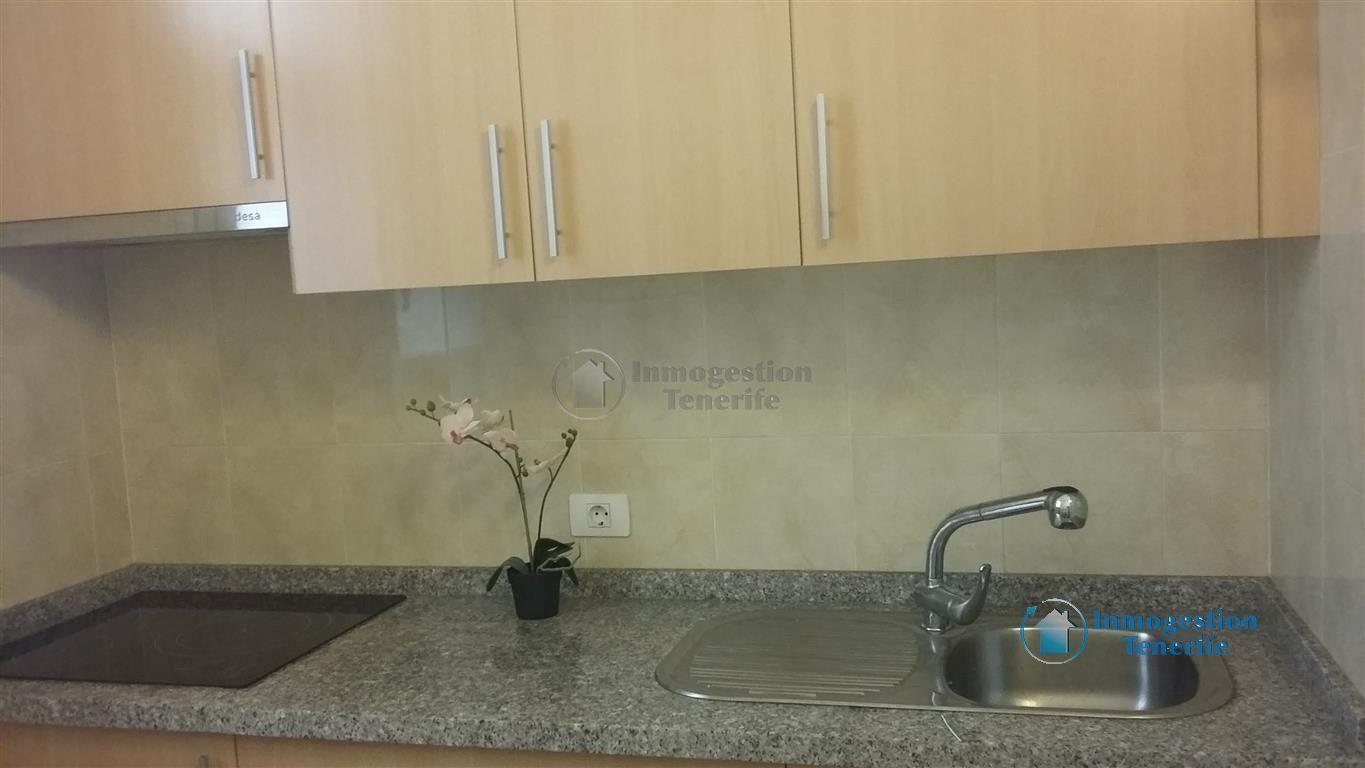 Flat for Rent in Arona