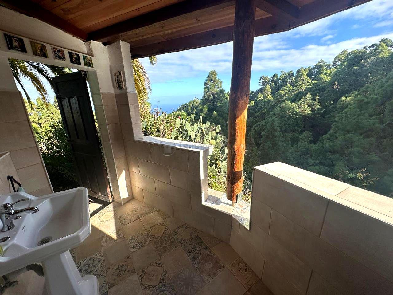 Villa for Sale in Icod de los Vinos