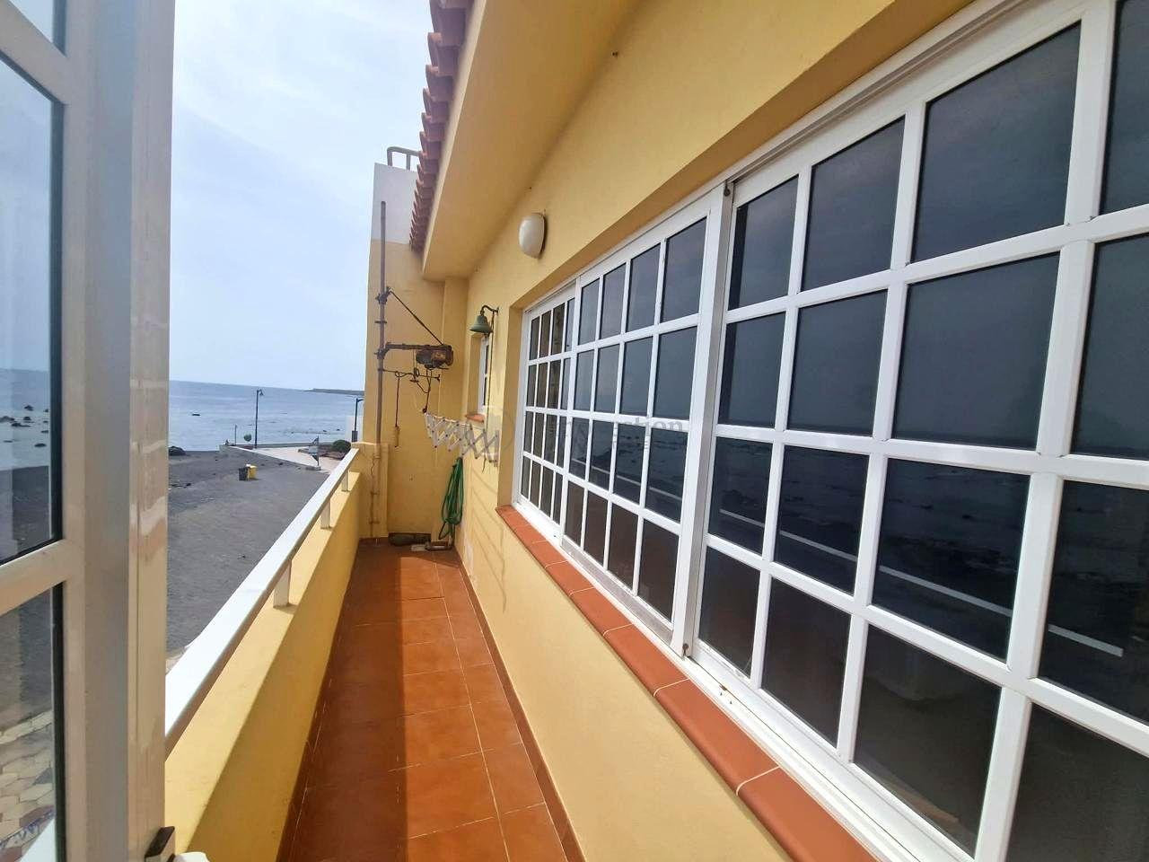 Penthouse for Rent in Arona