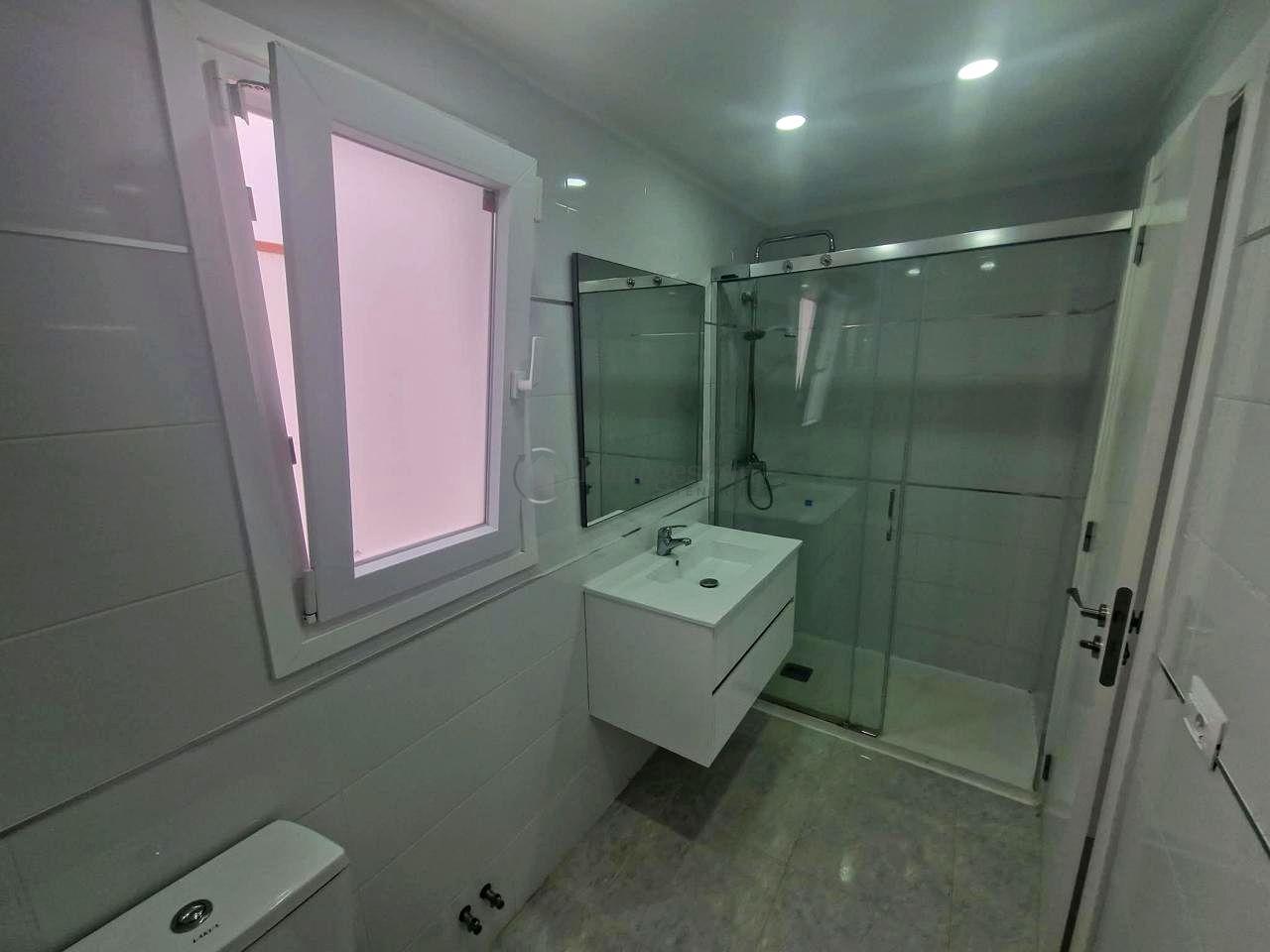 Flat for Sale in Granadilla de Abona