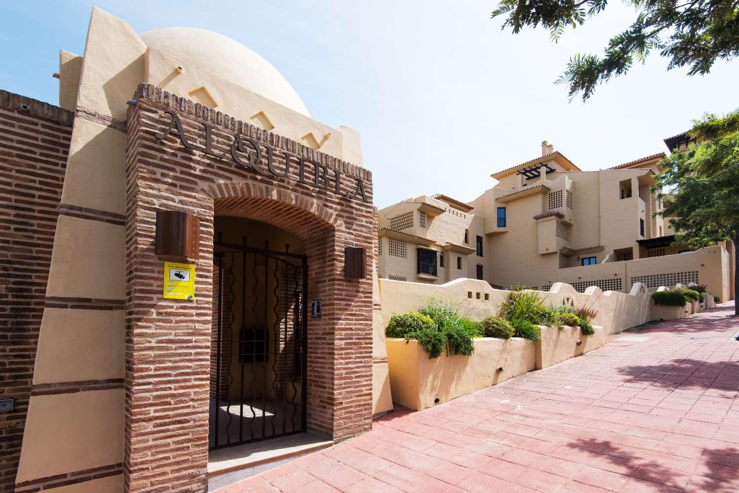 Flat for Sale in Benalmádena