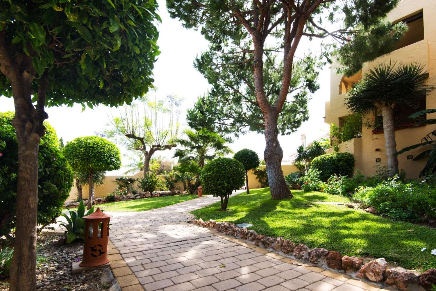 Flat for Sale in Benalmádena