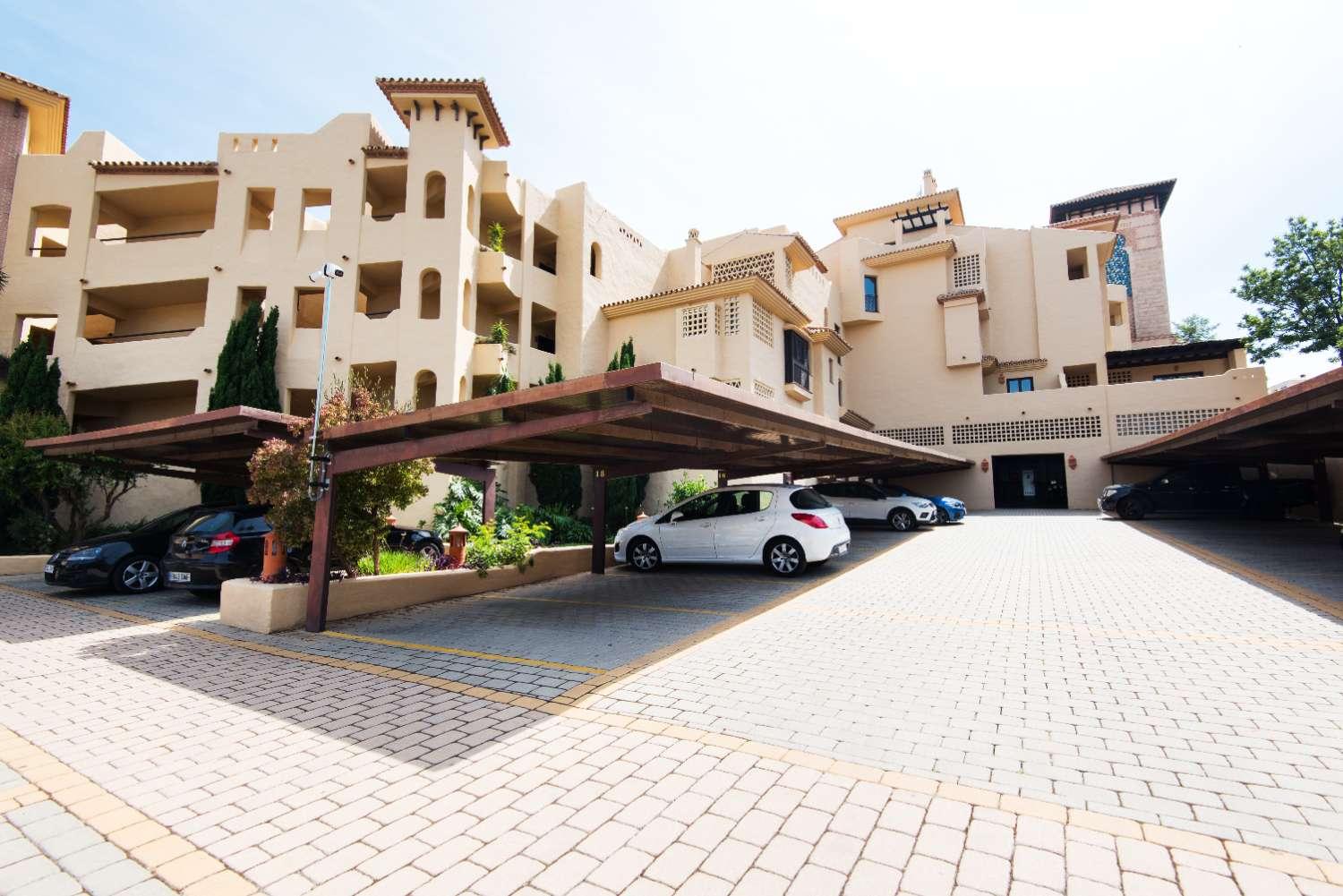 Flat for Sale in Benalmádena