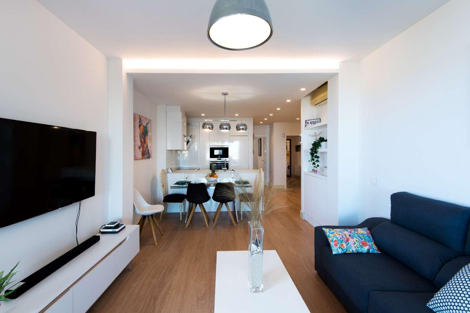 Flat for Sale in Benalmádena