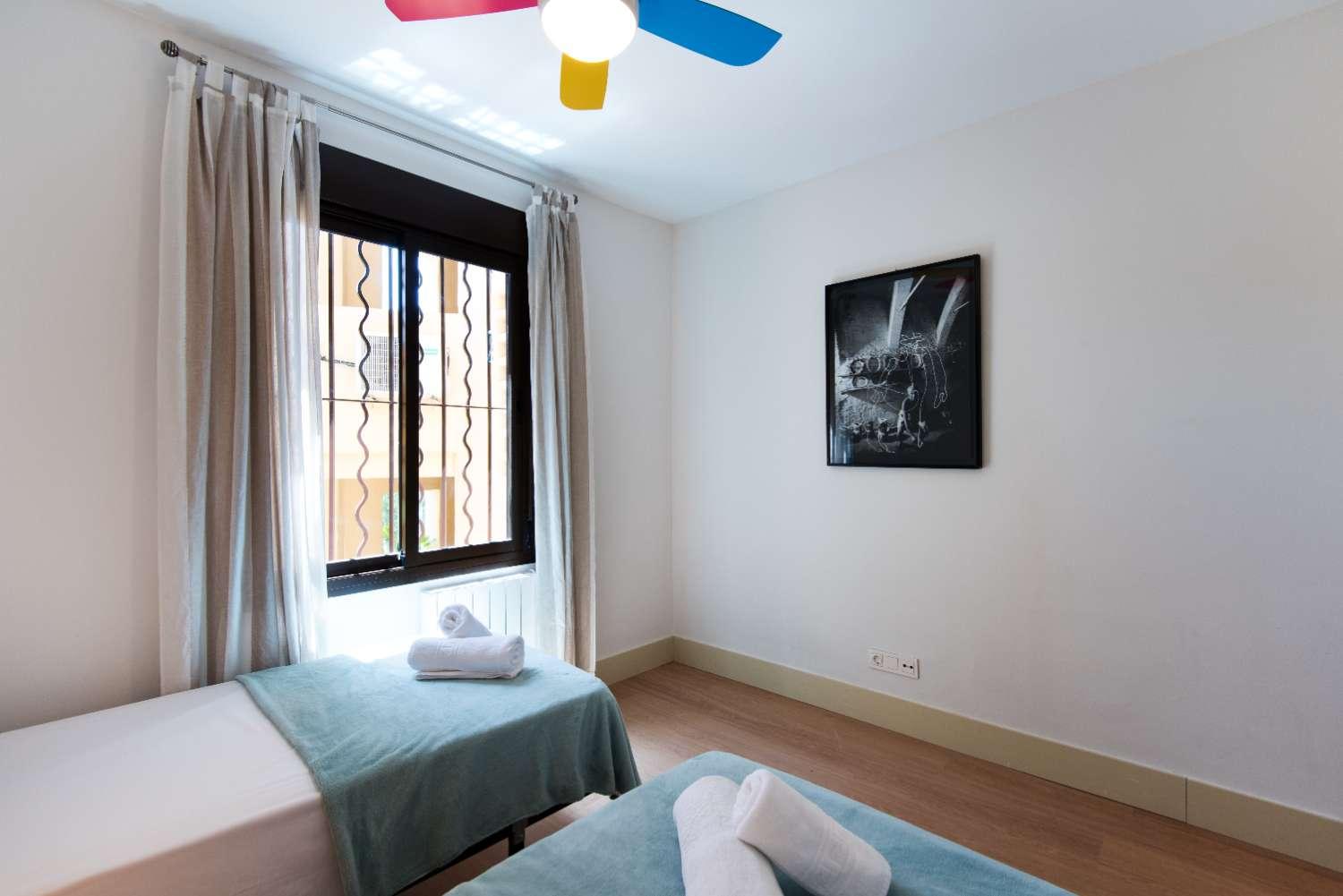 Flat for Sale in Benalmádena