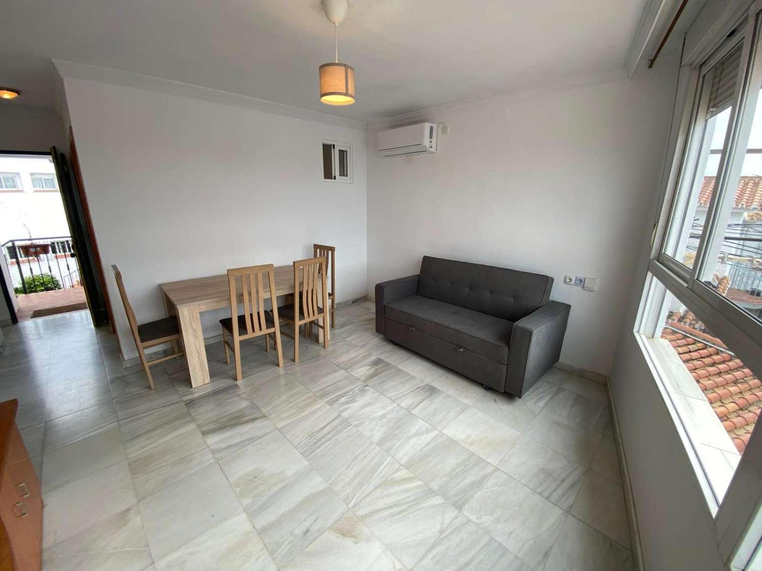Flat for Rent in Rincón de la Victoria