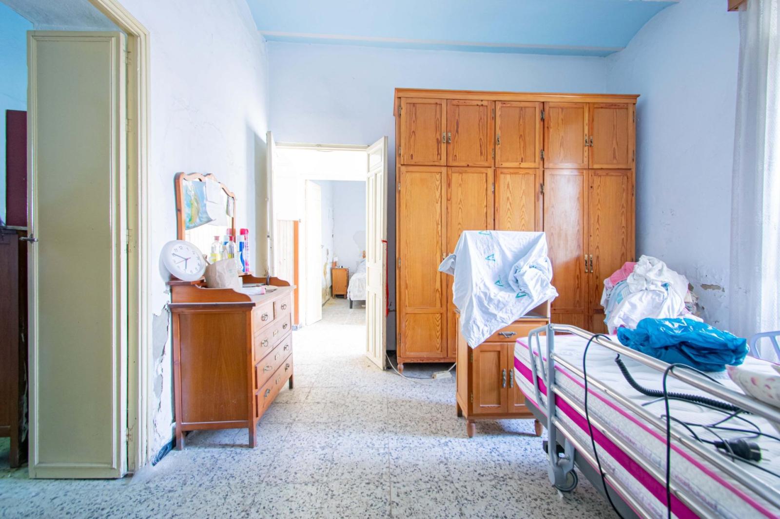 Plot for Sale in Dos Hermanas