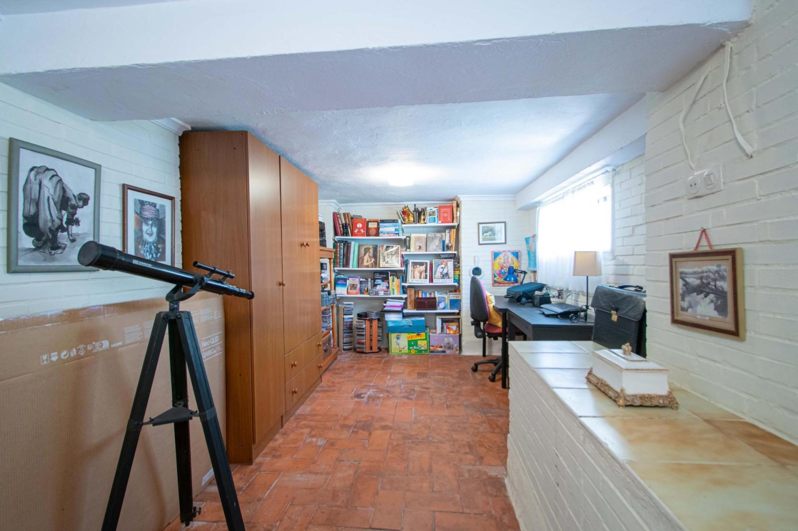 Chalet for Sale in Mairena del Aljarafe