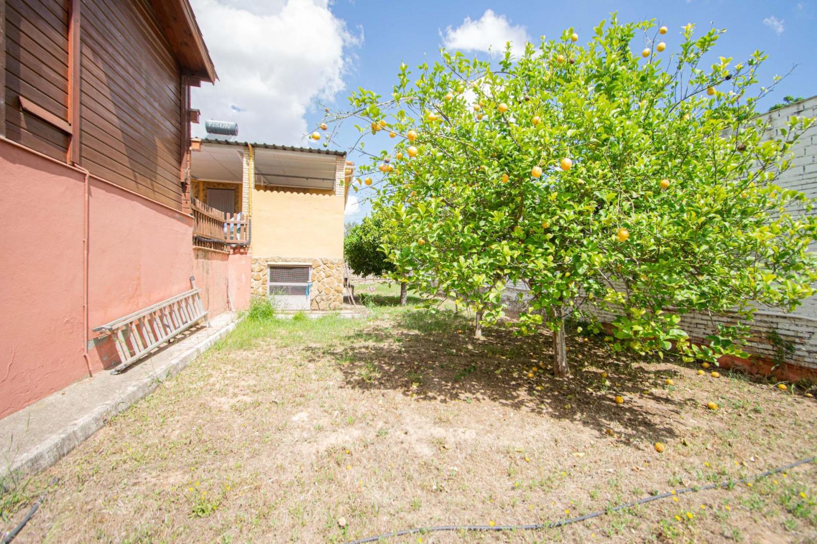 Chalet for Sale in Mairena del Aljarafe