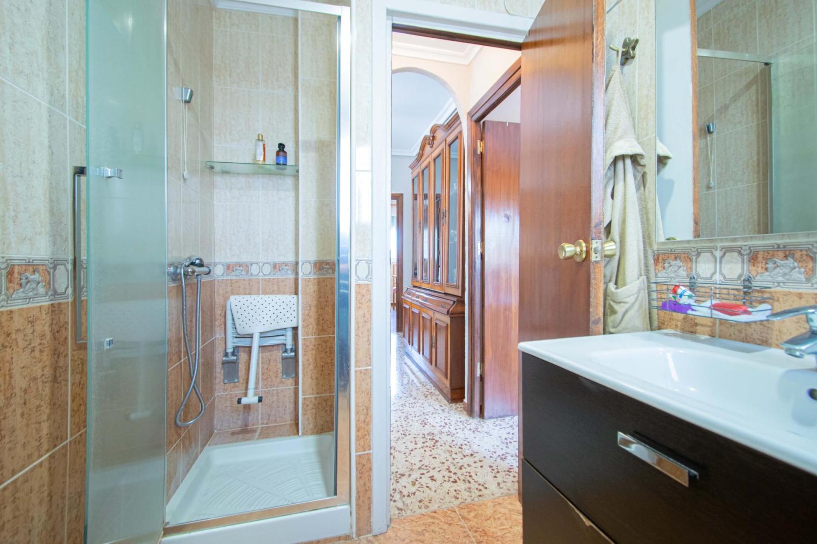 Chalet for Sale in Mairena del Aljarafe