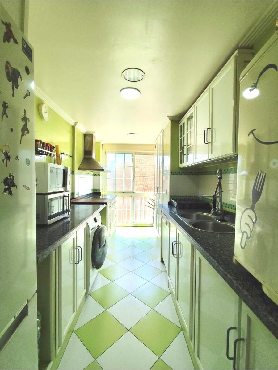 Flat for Sale in Castilleja de la Cuesta