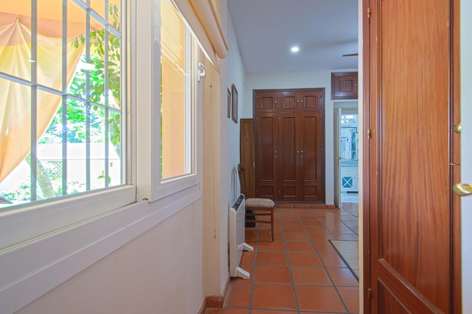 Chalet for Sale in Valencina de la Concepción