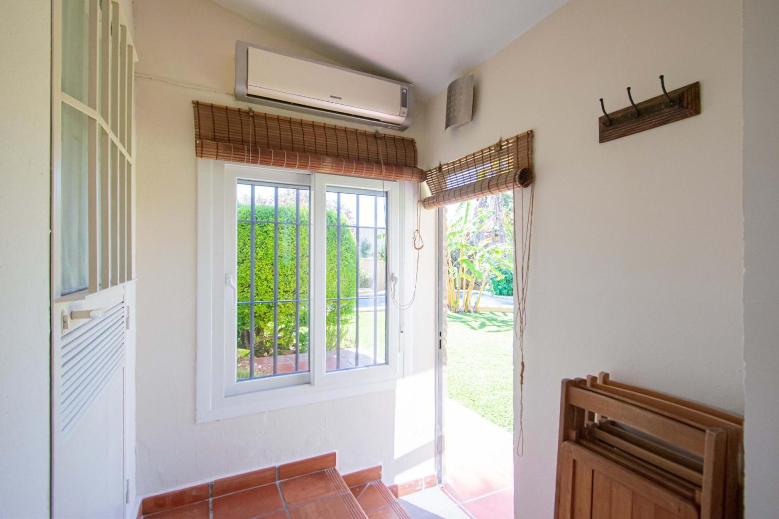 Chalet for Sale in Valencina de la Concepción