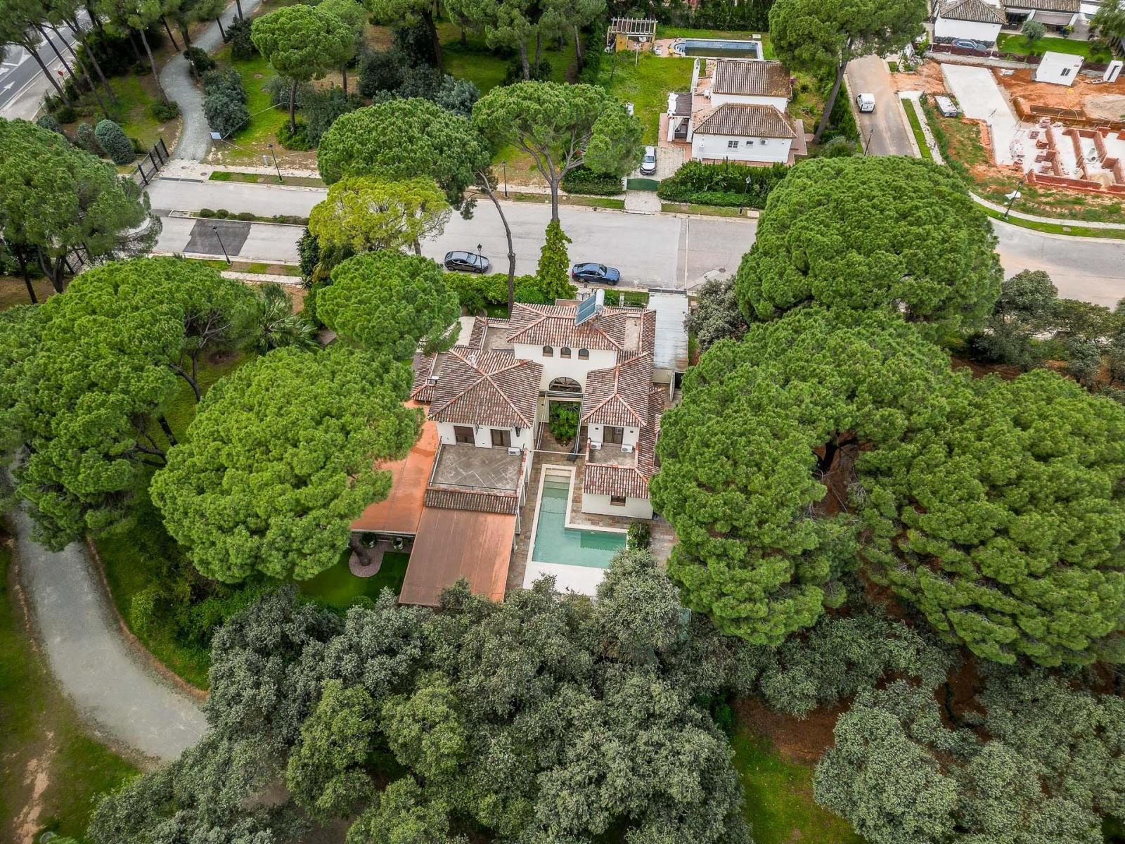 Villa for Sale in Bollullos de la Mitación