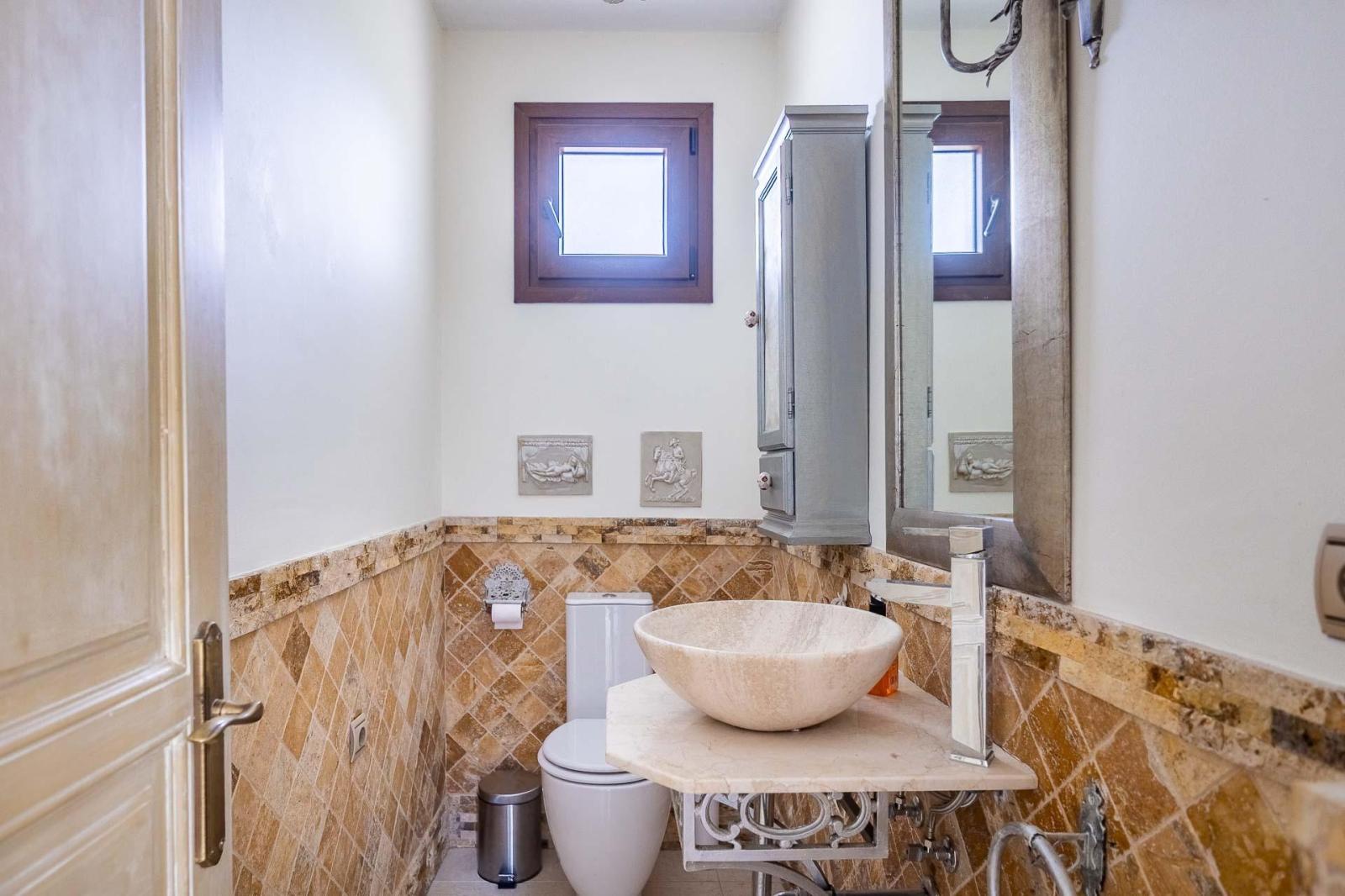 Villa for Sale in Bollullos de la Mitación