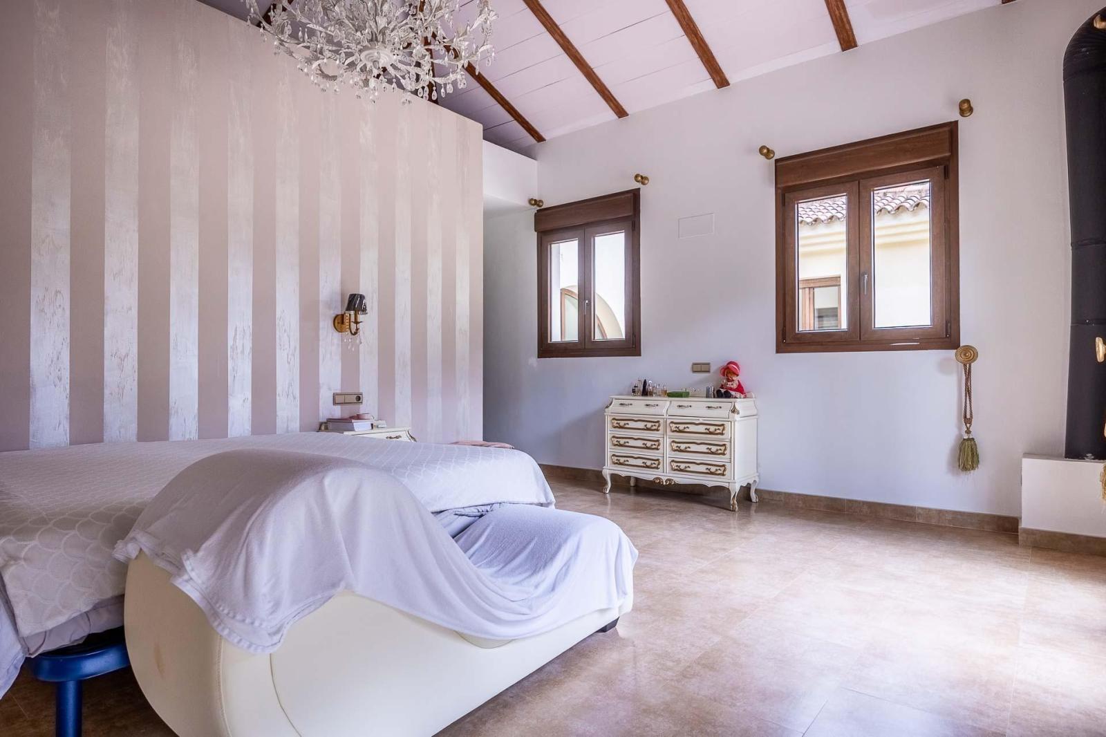 Villa for Sale in Bollullos de la Mitación