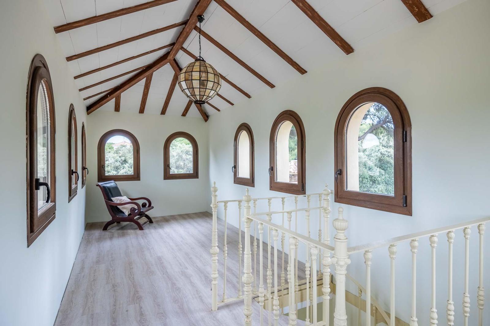 Villa for Sale in Bollullos de la Mitación